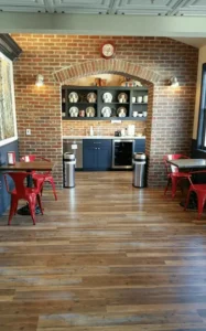 imgi_28_TomTom-Breakroom